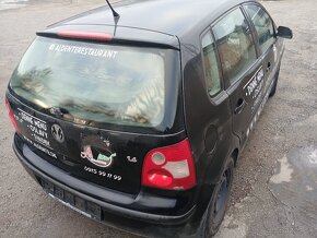 VW Polo 1.4.16 V Benzín - 2