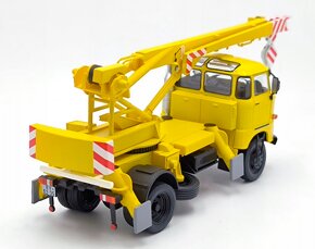 IFA ADK 70 1:43 + časopis - 2