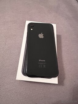 iPhone Xr  ,  64GB - 2