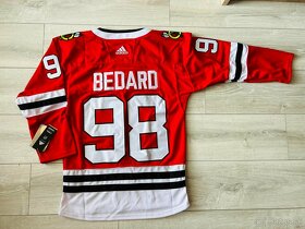 Dres Connor Bedard 98 - 2