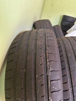 255/50 R19 - 2