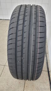 Pneu. GOODYEAR 235/55 R18 100V - 2