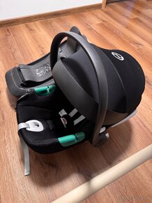 Cybex vajicko + isofix - 2