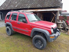 Nepojazdné Jeep Cherokee 3.7 V6 LPG - 2