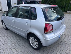 Volkswagen Polo - 2