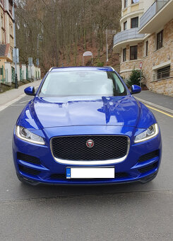 Jaguar F-Pace Prestige 2.0D 180k AWD A/T - 2