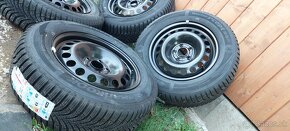 Plechové disky Opel 5x105 a zimné Hankook 195/65 R15 - 2