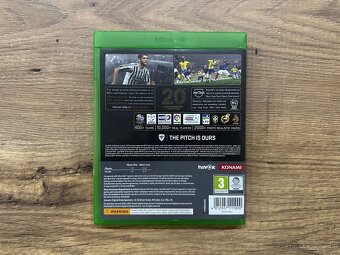 Hra na Xbox ONE - Pro Evolution Soccer 2016 - 2