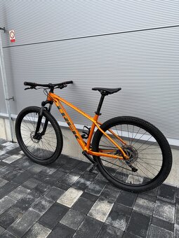 Trek Marlin 6 2022 - 2