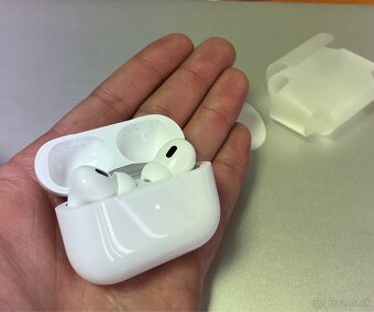 Apple AirPods Pro 2 USB C 2023 - nove, rok záruka - 2