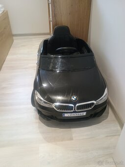 Elektrické auto BMW - 2