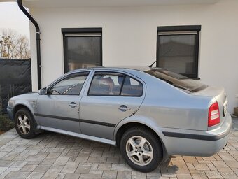 Škoda Octavia 1.4  16 v  benzin - 2