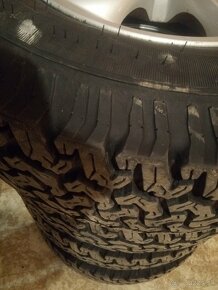 245/70 R16 rozteč 139.7 Kia Sorento - 2