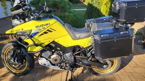 Suzuki V Strom 1050XT - 2