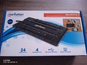 MANHATTAN USB hub - 28 portov - 2