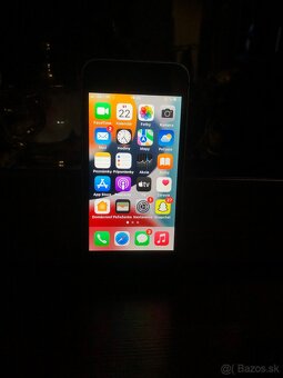 IPHONE SE 64 GB - 2