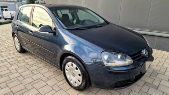 Volkswagen Golf 5 1.9tdi - 2