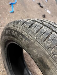 Predam letne pneu 185/60 r15 - 2