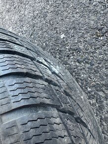 Zimné pneumatiky Nokian 235/40 R18 - 2