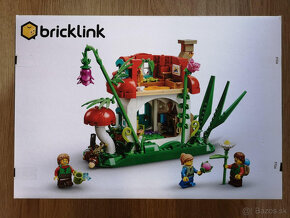 910037 Lego Bricklink Mushroom house - 2