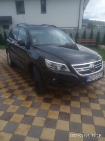 VW TIGUAN 2.0 4x4 r-line - 2