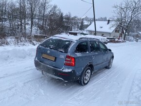 Škoda octavia scout 2.0 Tdi - 2