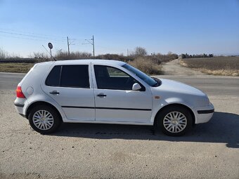 Volkswagen golf IV  1.4 benzín-nová stk ek - 2