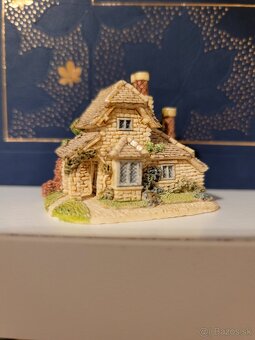 Lilliput Lane - zberatelsky minidomcek Cottage vineAnglicko - 2