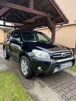 Toyota RAV4 4x4 2.2 D-4D 100kw - 2