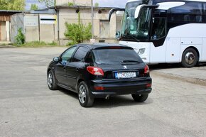 Peugeot 206 + ( Face lift ) - 1.4 benzín - 2011 rok výroby - 2