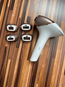 Philips Lumea Prestige IPL BRI956/00 - 2