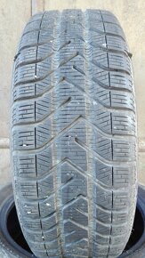 Predám 4-Zimné pneumatiky Pirelli Winter 185/55 R15 - 2