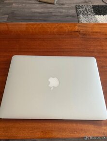 MacBook Air i5 - 2