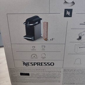 Nespresso kávovar - 2