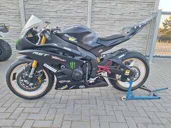 Yamaha yzf R6 - 2