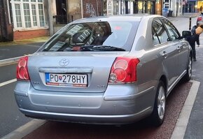 Toyota avensis 2.2 diesel - 2