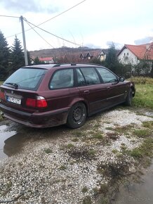 BMW  E39 520i - 2