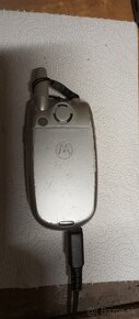 Motorola v 300 - 2