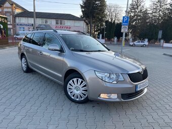 Škoda Superb combi -1.8 TSI 4X4 ELEGANCE - 2