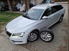 Škoda Superb Combi III 2.0 TDi SCR DSG Ambition 150k diesel - 2