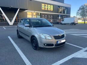 Škoda Fabia 2  1.2 benzín - 2