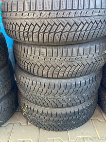 215/70 R16 12ks zimne - 2