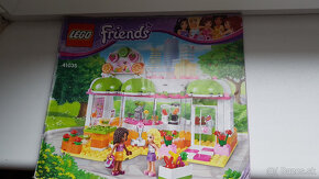 LEGO Friends Džúsový bar v Heartlake - 2