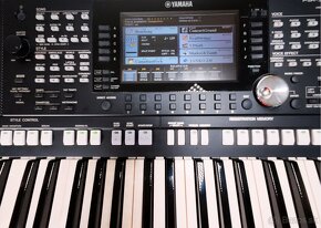 Yamaha PSR-S975 – profesionálna aranžérska klávesová stanic - 2