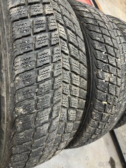 215/70R15 98T Nexen Winguard SUV - 2