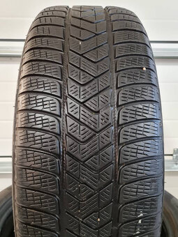 4x Pirelli Scorpion 235/50 R20 104V Zimné pneu - 2