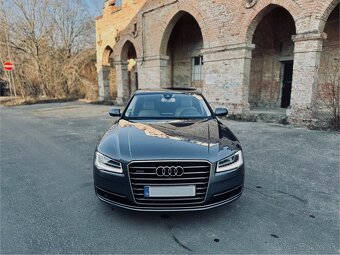 AUDI A8 4.2TDi Quattro - 2