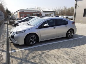 Opel Ampera Plug-in Hybrid (Elektro/benzin) - 2