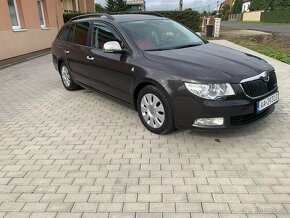 Predám Škoda Superb Combi II 1.6 TDI r.v2012 77kw GreenLine - 2