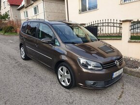 Volkswagen Touran 2.0 TDI DSG - 2